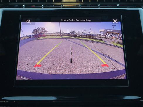 New 2025 Jeep Grand Cherokee L Altitude image 24