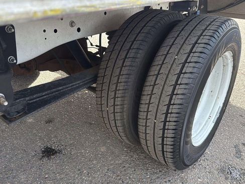 Used 2018 Ford Transit 350 image 17