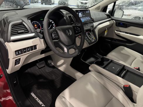 New 2026 Honda Odyssey EX-L image 9