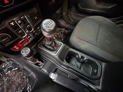 Used 2021 Jeep Wrangler Unlimited Rubicon w/ Dual Top Group image 19