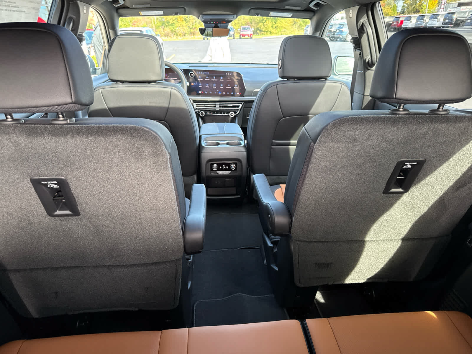 New 2027 Chevrolet Traverse RS AWD/4WD image 18