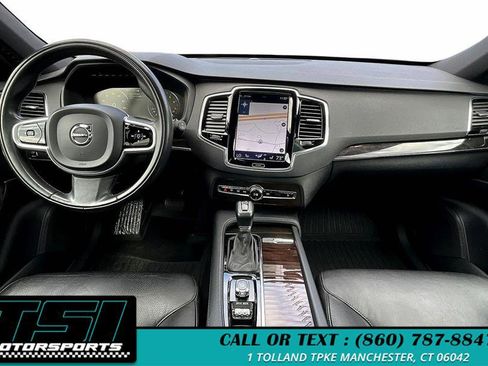 Used 2018 Volvo XC90 T6 Momentum w/ Convenience Package image 16