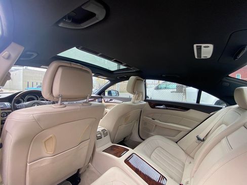 Used 2015 Mercedes-Benz CLS 550 4MATIC image 33