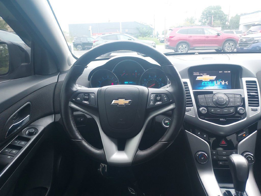 Used 2014 Chevrolet Cruze LTZ FWD image 10