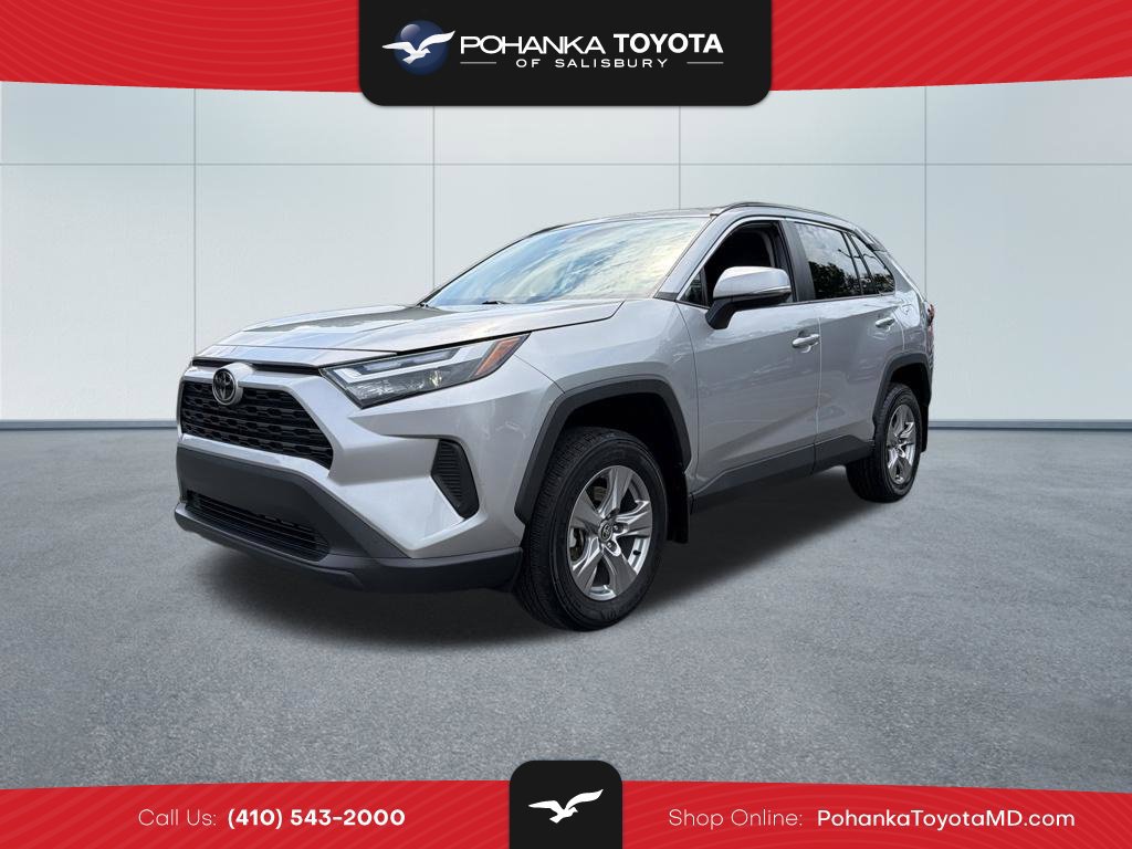 Used 2024 Toyota RAV4 XLE AWD/4WD image 1