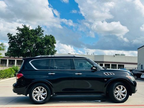 Used 2014 INFINITI QX80 4WD w/ Theater Package image 12