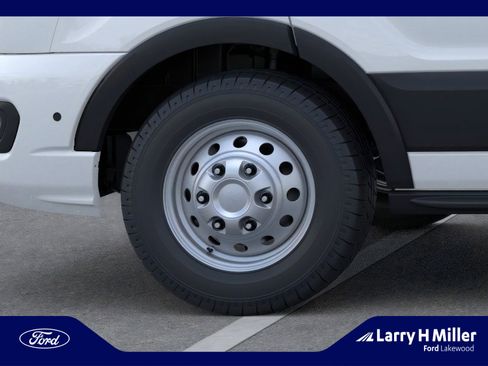 New 2026 Ford Transit 350 XLT image 19