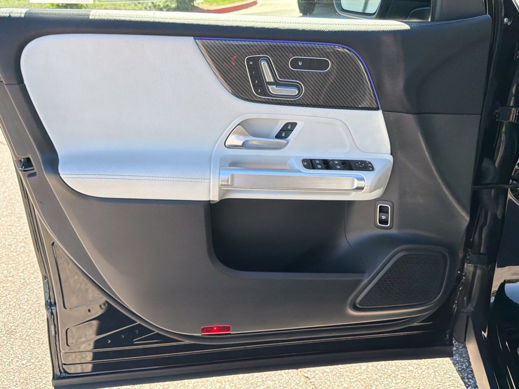 Used 2023 Mercedes-Benz GLB 250 image 18