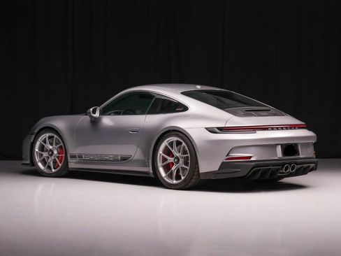 Used 2023 Porsche 911 GT3 RWD image 9