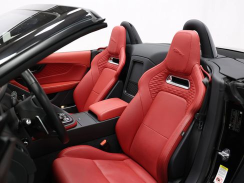 Used 2023 Jaguar F-TYPE R image 12