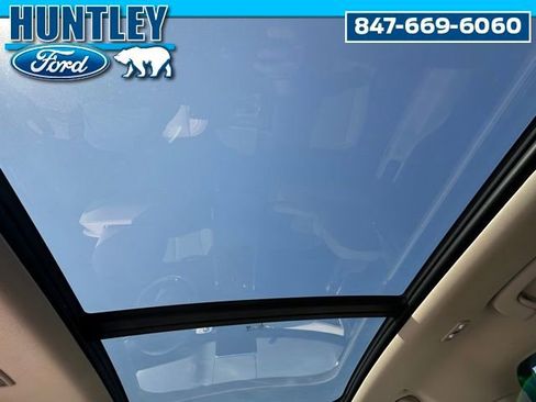 Used 2022 Lincoln Aviator Reserve w/ Equipment Group 201A AWD/4WD image 17