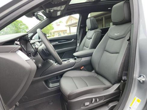 New 2025 Cadillac XT5 Premium Luxury w/ Technology Package image 15