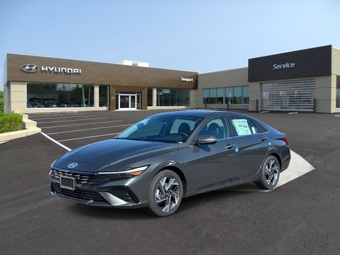 New 2026 Hyundai Elantra Limited FWD image 1