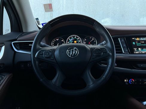 Used 2018 Buick Enclave Avenir w/ Avenir Technology Package image 40