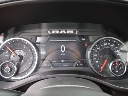 Used 2026 RAM 1500 Laramie AWD/4WD image 18