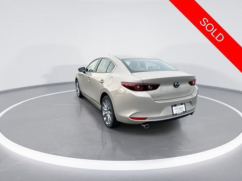 Used 2026 MAZDA MAZDA3 2.5 S Sedan w/ Preferred Pkg image 6