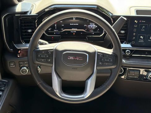 Used 2024 GMC Sierra 1500 SLT w/ X31 Off-Road Package AWD/4WD image 24
