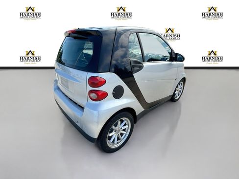 Used 2009 smart fortwo pure RWD image 5