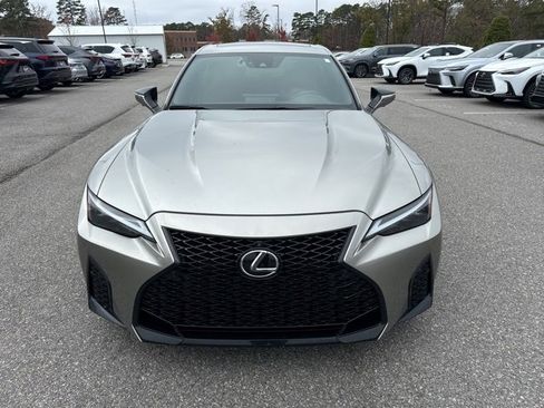 Used 2023 Lexus IS 500 image 3