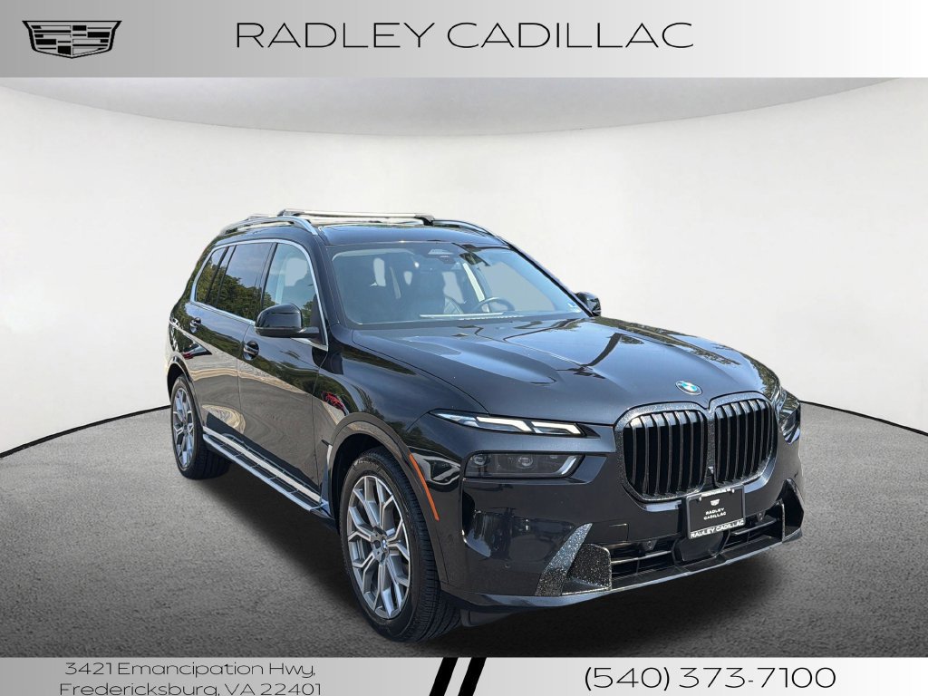 Used 2024 BMW X7 xDrive40i AWD/4WD image 23
