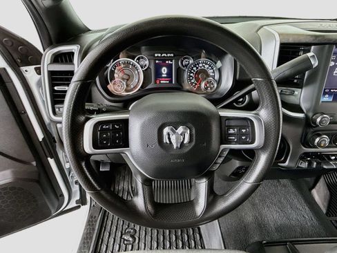 Used 2022 RAM 2500 Big Horn w/ Cold Weather Group AWD/4WD image 11