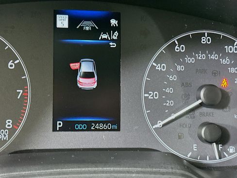 Used 2025 Toyota Corolla LE image 19