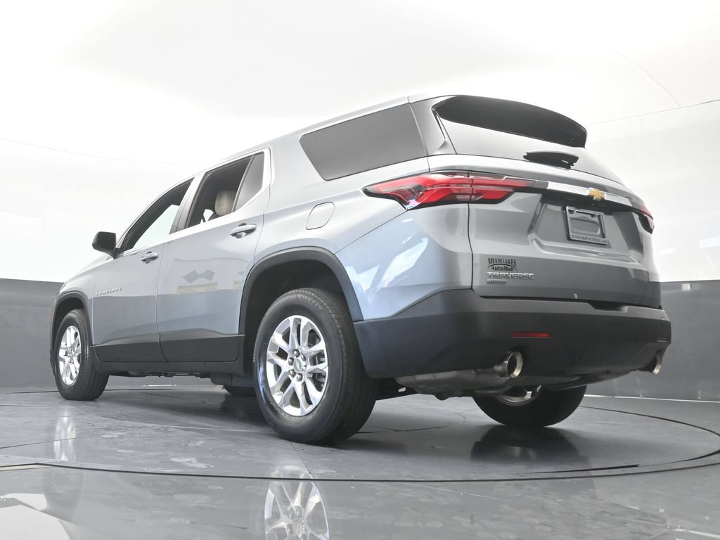 Used 2024 Chevrolet Traverse LS FWD image 57
