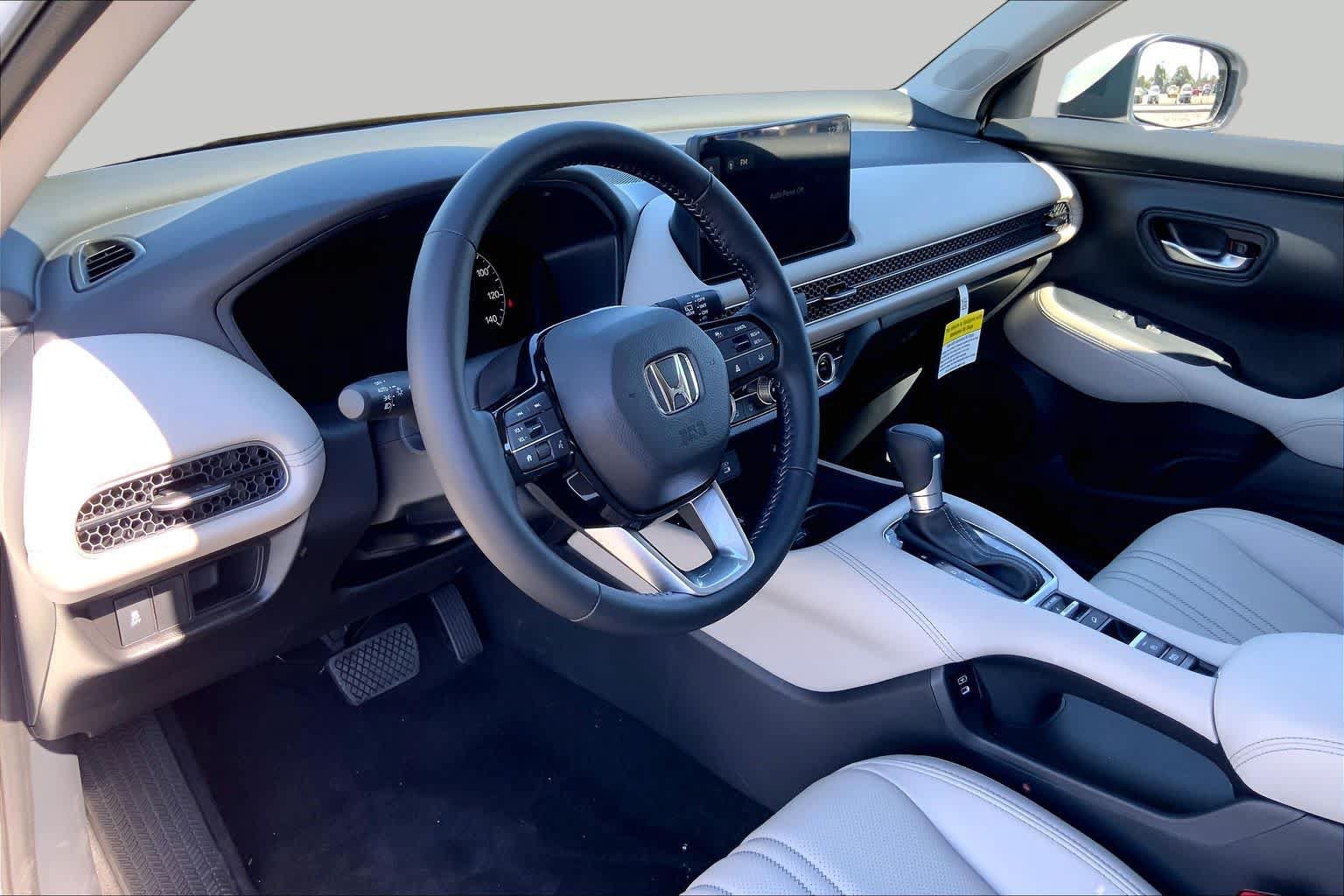 New 2027 Honda HR-V EX-L image 8