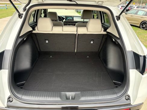 Certified 2023 Honda HR-V EX-L image 24