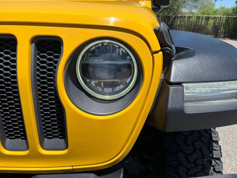 Certified 2020 Jeep Wrangler Unlimited Rubicon w/ LED Lighting Group AWD/4WD image 10
