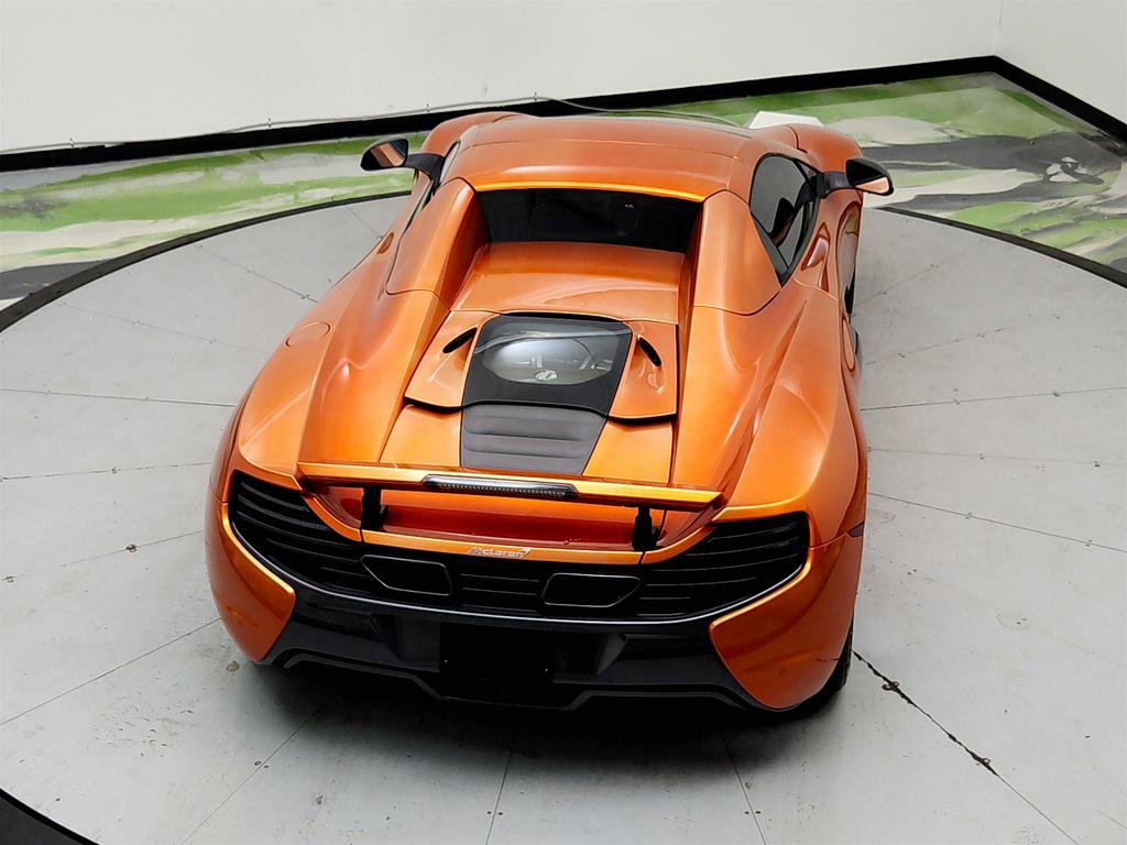 Used 2015 McLaren 650S Spider RWD image 32