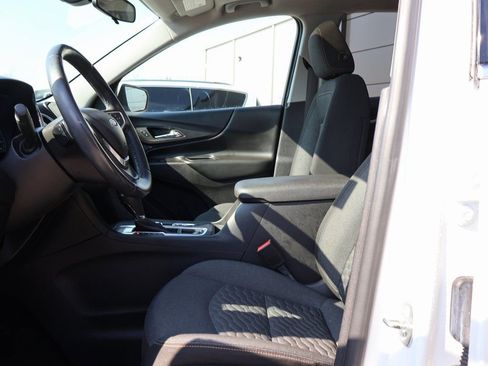 Used 2018 Chevrolet Equinox LT w/ Sun & Infotainment Package image 23