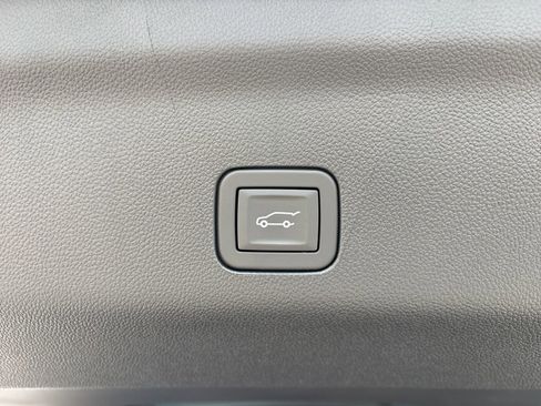 New 2026 Chevrolet Tahoe LT w/ Comfort Package AWD/4WD image 19