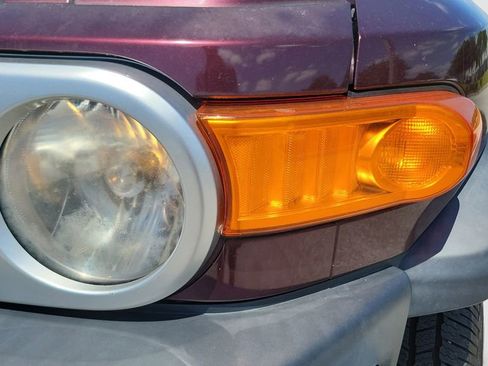 Used 2007 Toyota FJ Cruiser 4WD image 24