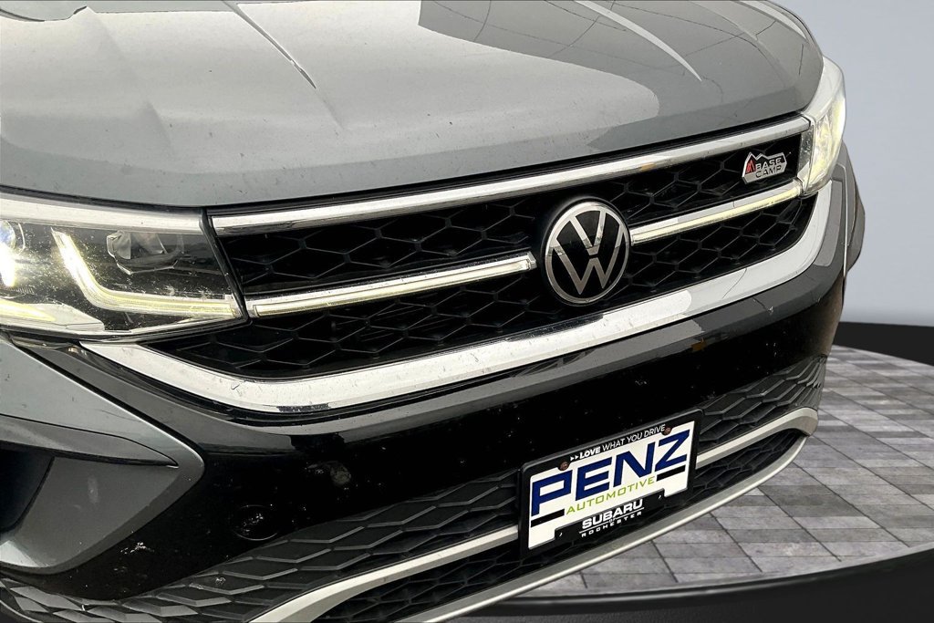 Used 2022 Volkswagen Taos SEL AWD/4WD image 34