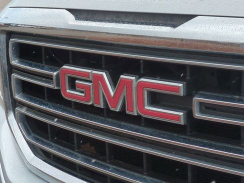 Used 2016 GMC Sierra 1500 SLE w/ SLE Value Package image 12