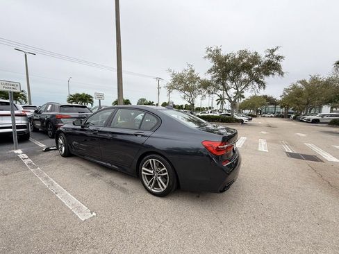 Used 2017 BMW 750i xDrive 750i xDrive image 4