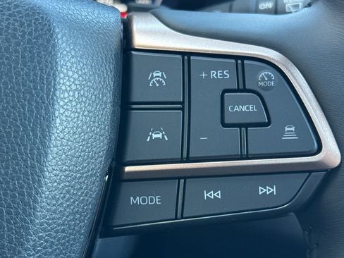 Certified 2026 Toyota Grand Highlander MAX Platinum image 34