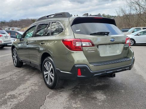 Used 2018 Subaru Outback 2.5i Limited AWD/4WD image 14