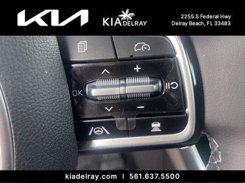 New 2026 Kia Carnival SX FWD image 30