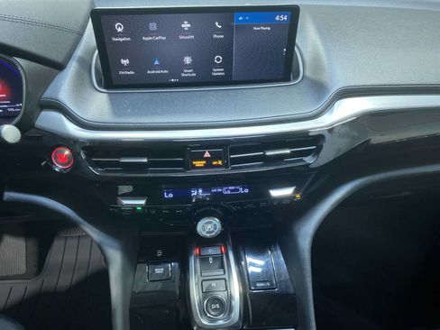 Used 2024 Acura MDX SH-AWD w/ Technology Package image 16