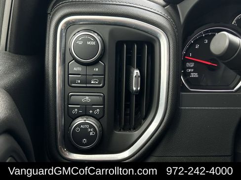 Used 2021 Chevrolet Silverado 1500 LT AWD/4WD image 27