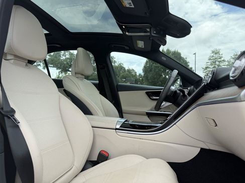 Certified 2023 Mercedes-Benz C 300 4MATIC Sedan image 29