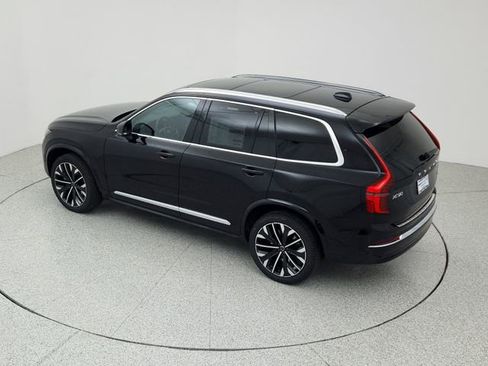 New 2026 Volvo XC90 B6 Plus w/ Protection Package Premier image 16