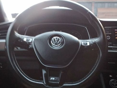 Used 2019 Volkswagen Jetta R-Line FWD image 11