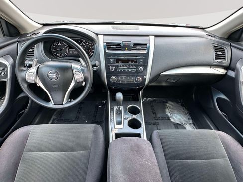 Used 2013 Nissan Altima 3.5 S FWD image 7