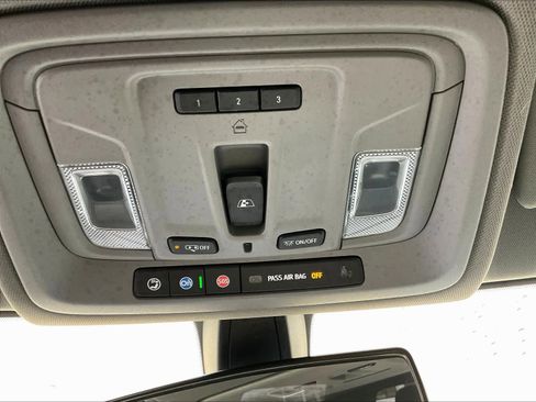 Used 2021 Chevrolet Silverado 1500 LT Trail Boss w/ Convenience Package II image 25