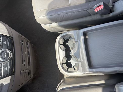 Used 2015 Honda Odyssey Touring image 12