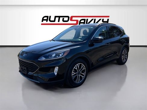 Used 2020 Ford Escape SEL image 3