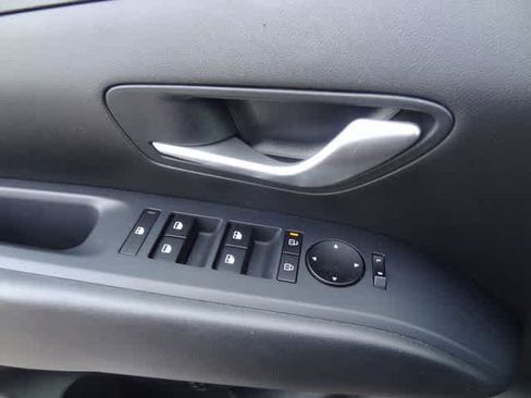 Used 2025 Hyundai Tucson SEL FWD image 15